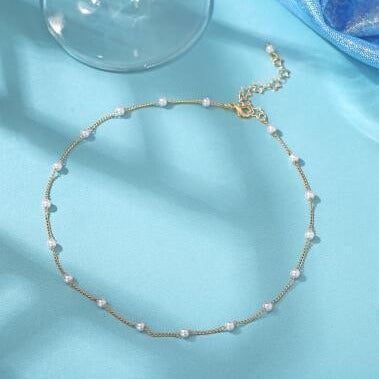 Elegante Perlen- und Ketten-Anklet Karnz