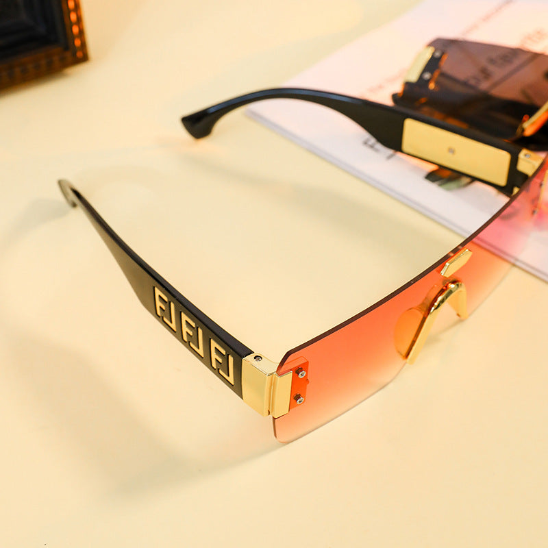Damen geometrische Statement-Sonnenbrille Karnz