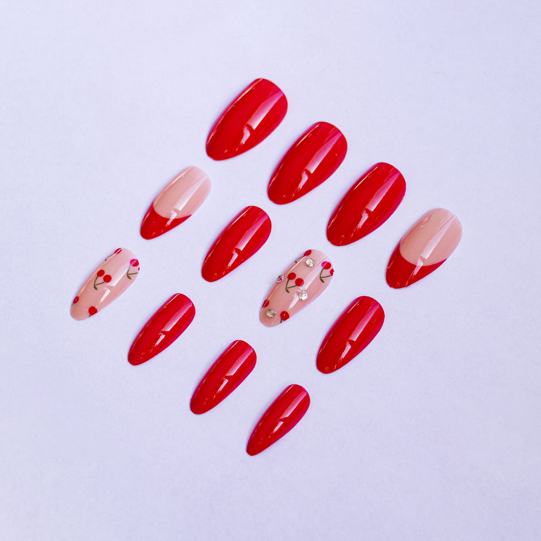 Künstlerisches Nageldesign