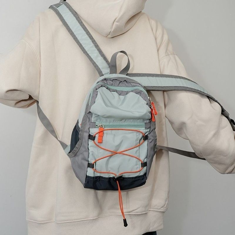 Lässiger Mini-Rucksack Karnz