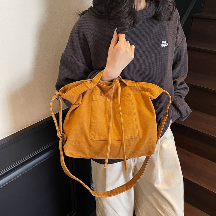 Lässige Zugband-Schultertasche Karnz