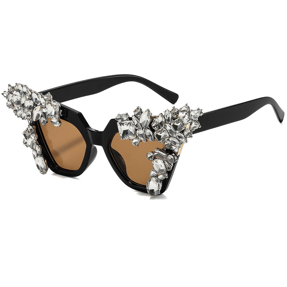 Damen glamouröse Cat-Eye-Sonnenbrille mit extravagantem Kristallbesatz Karnz