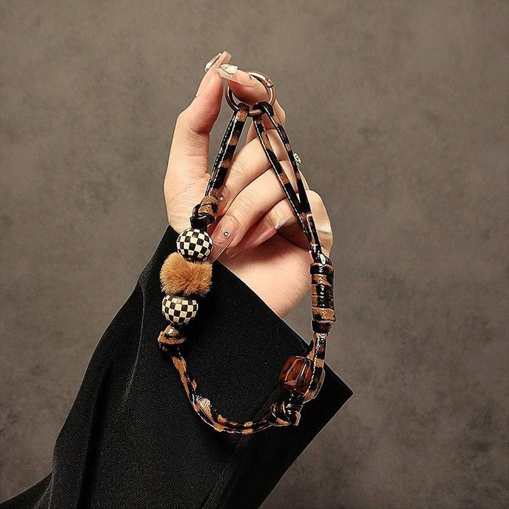 Stylische Perlen Karnz