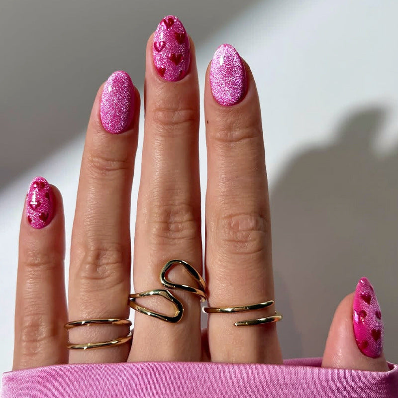 Dekoratives Press-On-Nagelkunst-Set mit Herzmustern Karnz