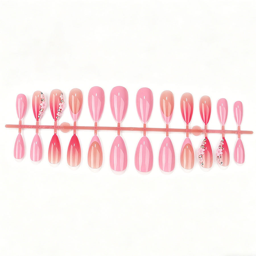 Künstlicher Nagelset Karnz