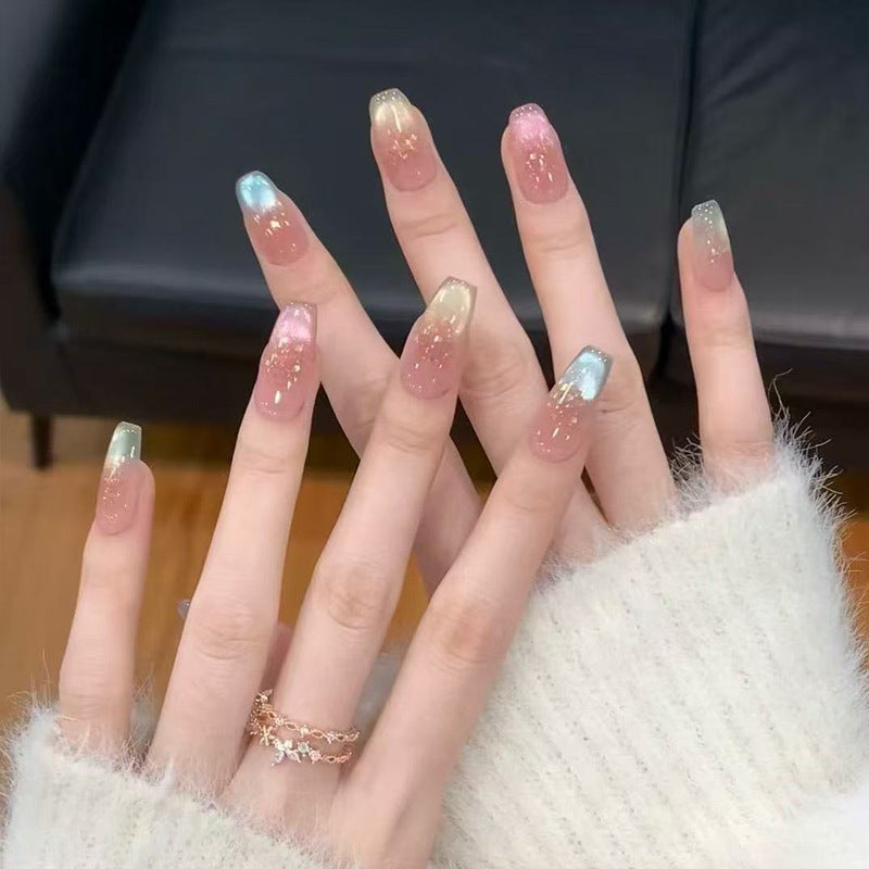 Dekorativer Press-On Nagelset mit Glitter und Strassakzenten Karnz