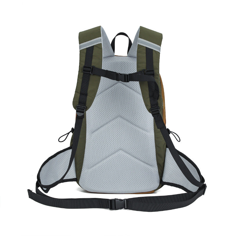 Vielseitiger Rucksack für Wanderungen mit mehreren Fächern Karnz