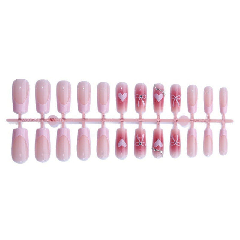 Kunstnagelset Karnz