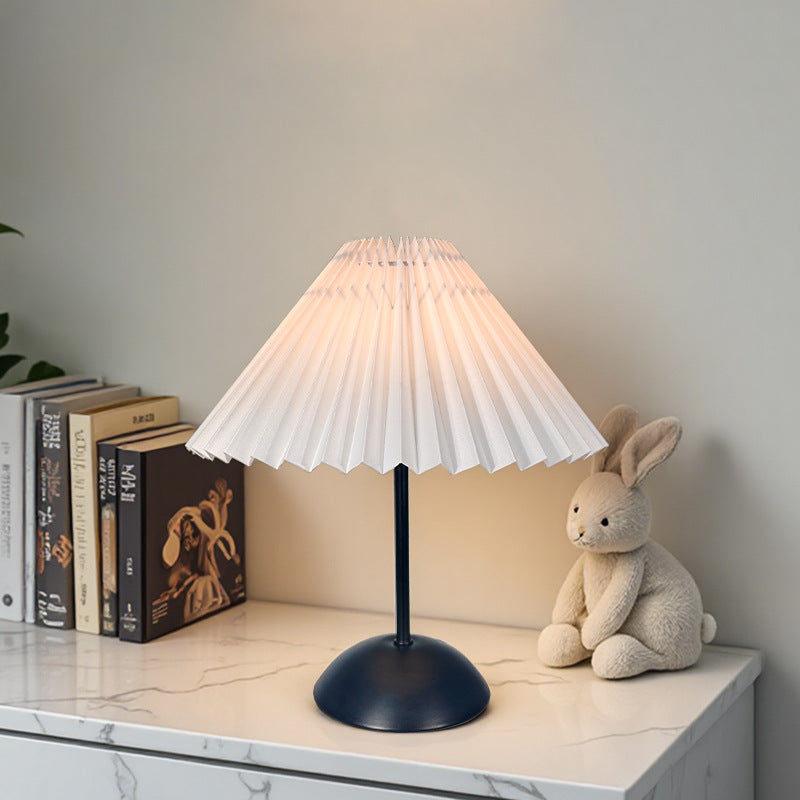 Dekorative Nachttischlampe