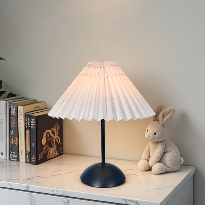 Dekorative Nachttischlampe