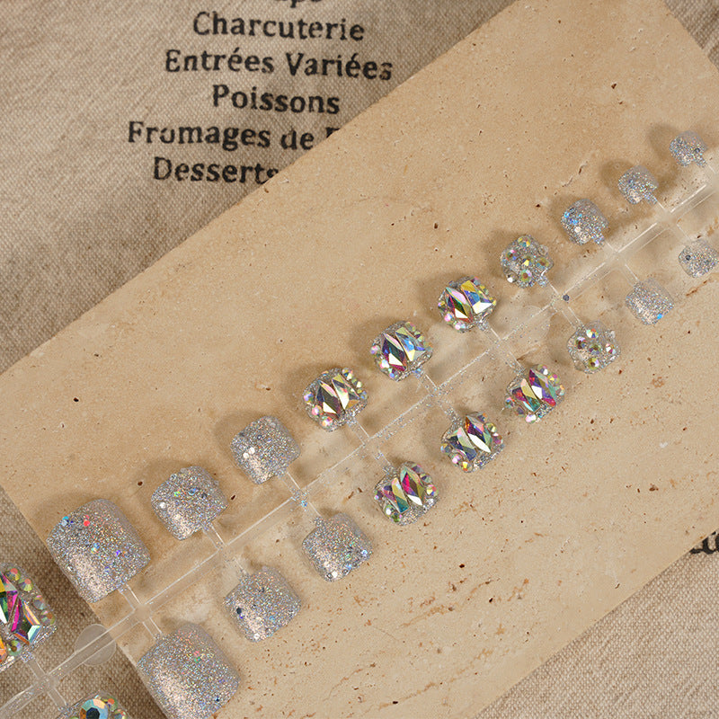 Glamourös mit Strass verziertes Druck-Nagelkunst-Set Karnz