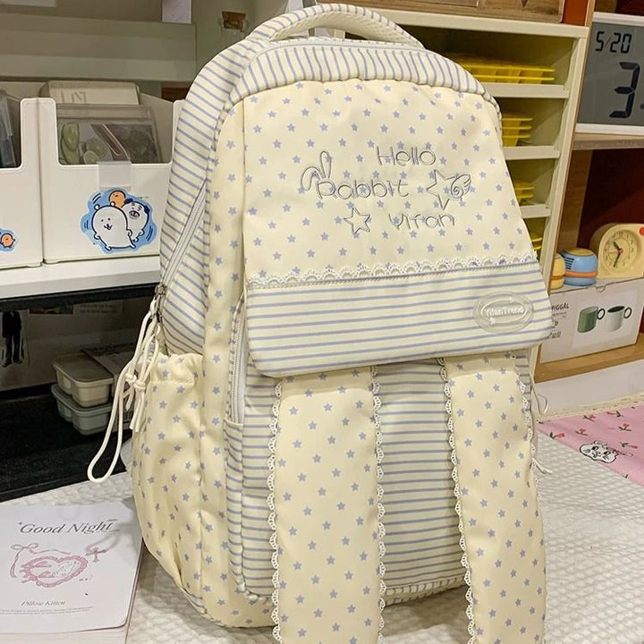 Verspielter Rucksack im Cartoon-Stil