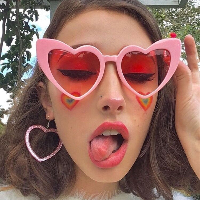 Damen Herzförmige Sonnenbrille mit polarisierenden Gläsern und hochwertigem Kunststoffrahmen Karnz