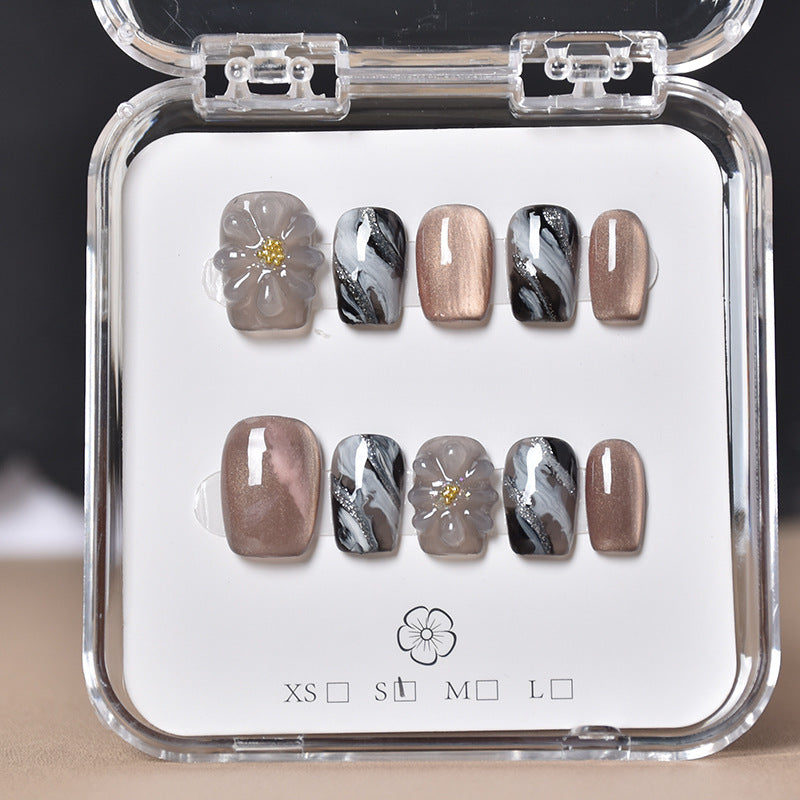 Dekorativer Floral Press-On Nagelset Karnz