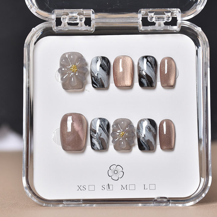 Dekorativer Floral Press-On Nagelset Karnz