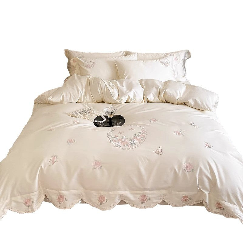 Bestickte Baumwollsatin-Floral-Herz-Bettwaren mit gewelltem Rand und Oxford-Kissenbezügen