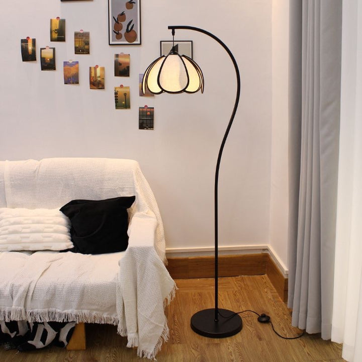 Vintage-inspirierte Stehlampe