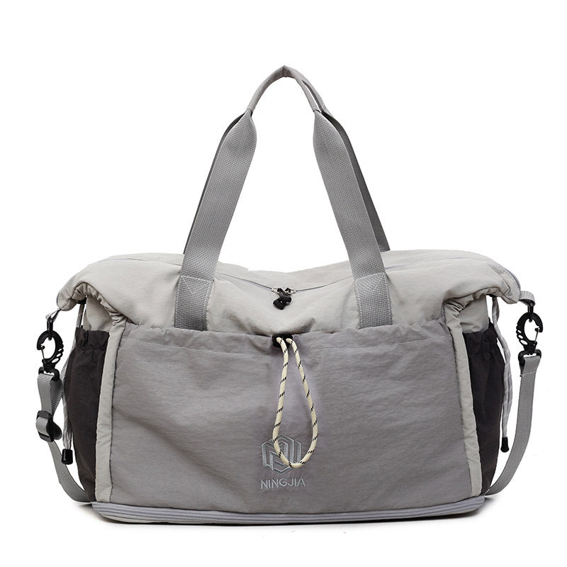 Vielseitige leichte Reisetasche