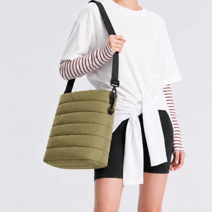 gepolsterte Crossbody-Tasche