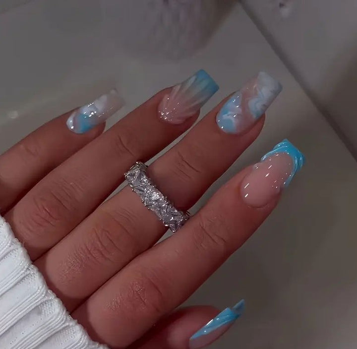 Artistic Nail Design Karnz