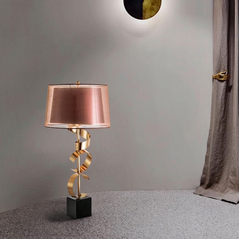 Künstlerische Spiral-Tischlampe