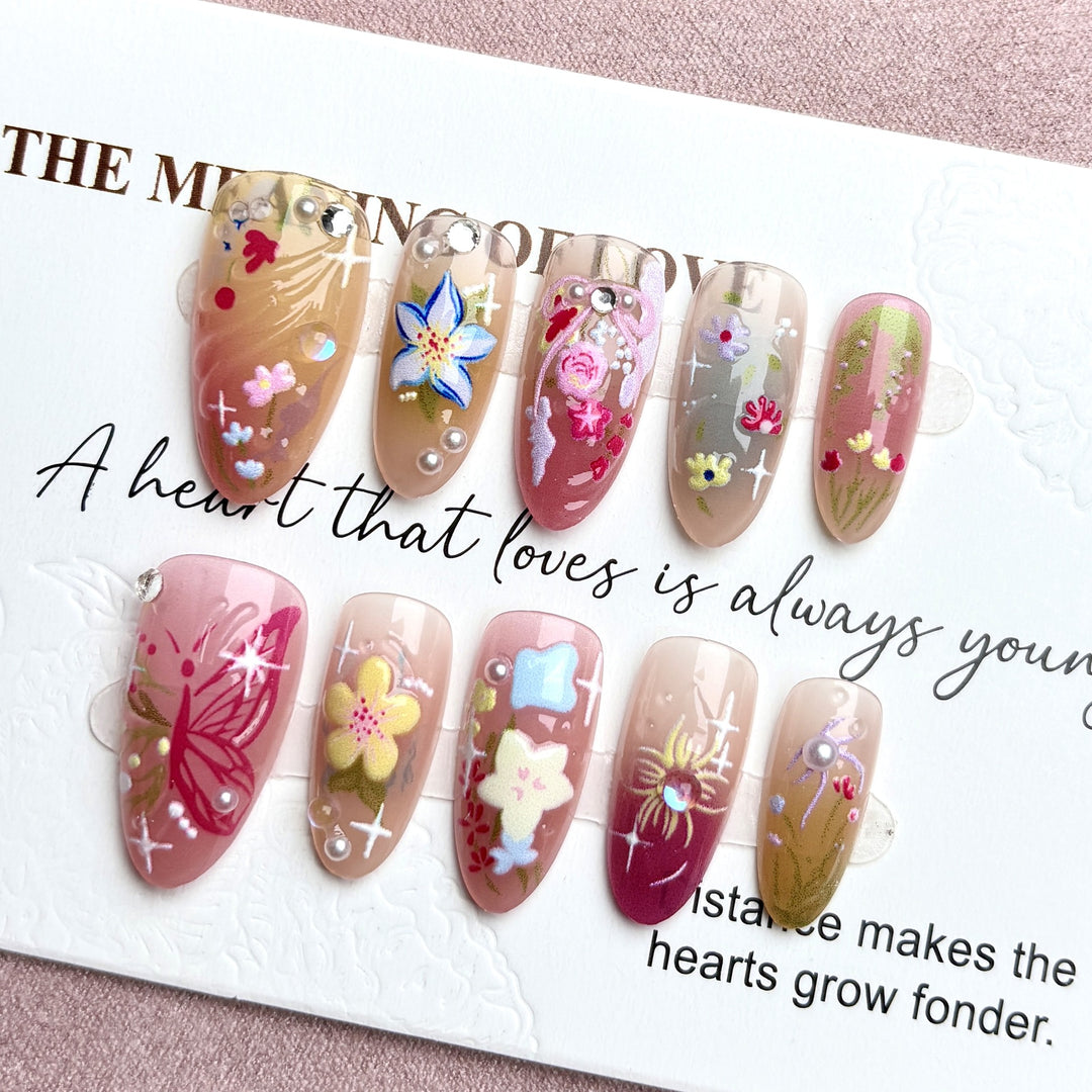 Künstlerisches Floral Press-On Nagelset