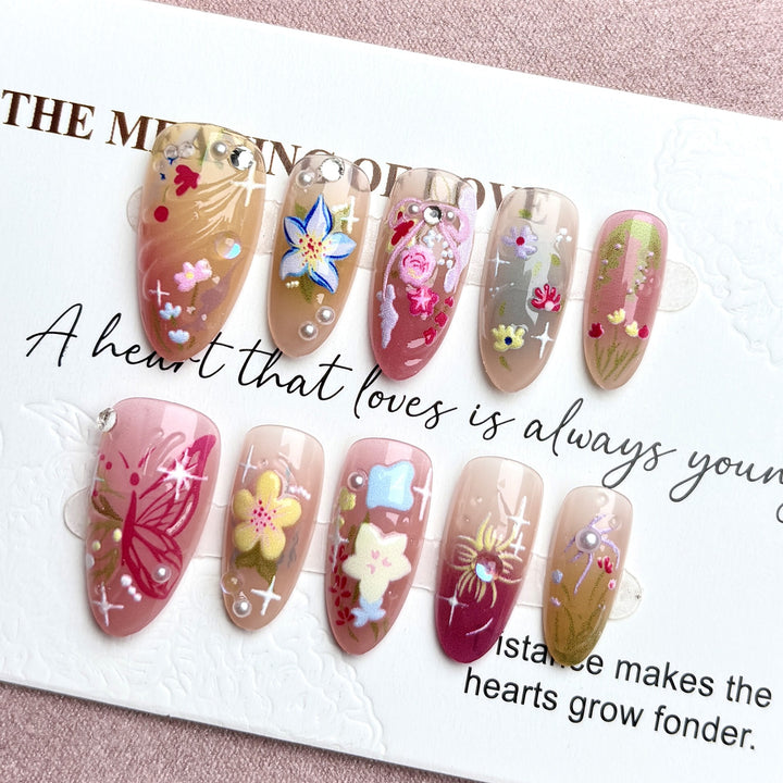 Künstlerisches Floral Press-On Nagelset