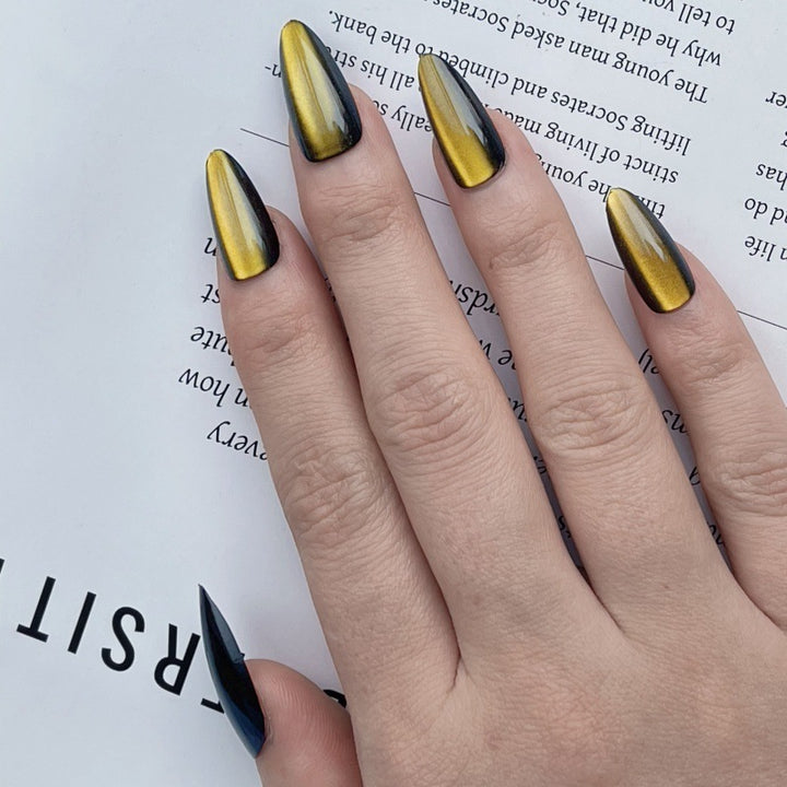 DIY Press-On Nail Kit mit natürlichem Finish Karnz