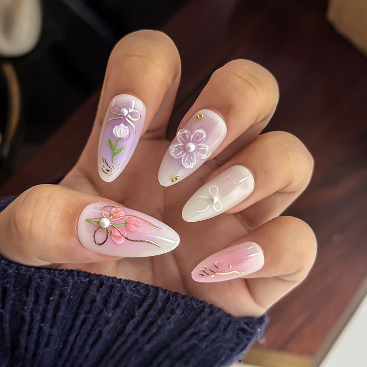 Elegantes Floral-Design Press-On Nagelset Karnz