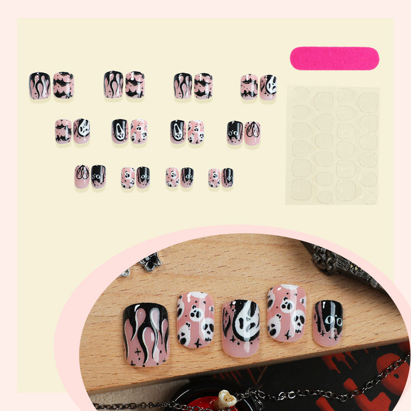 Künstlerisches Halloween-Themen Press-On Nagelset Karnz