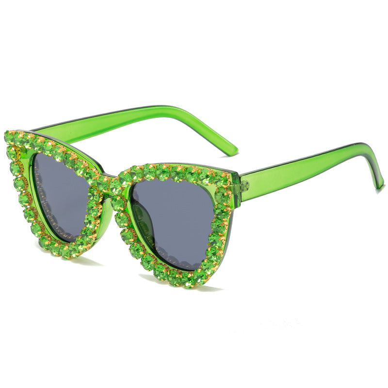 Damen extravagante Übergrößen-Sonnenbrille mit Kristallschmuck Karnz