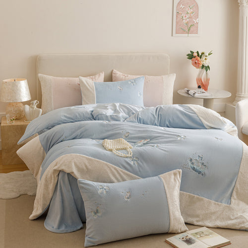 Bestickter Schmetterling Plüsch Sherpa-Trim Baumwollsatin Bettbezug Set