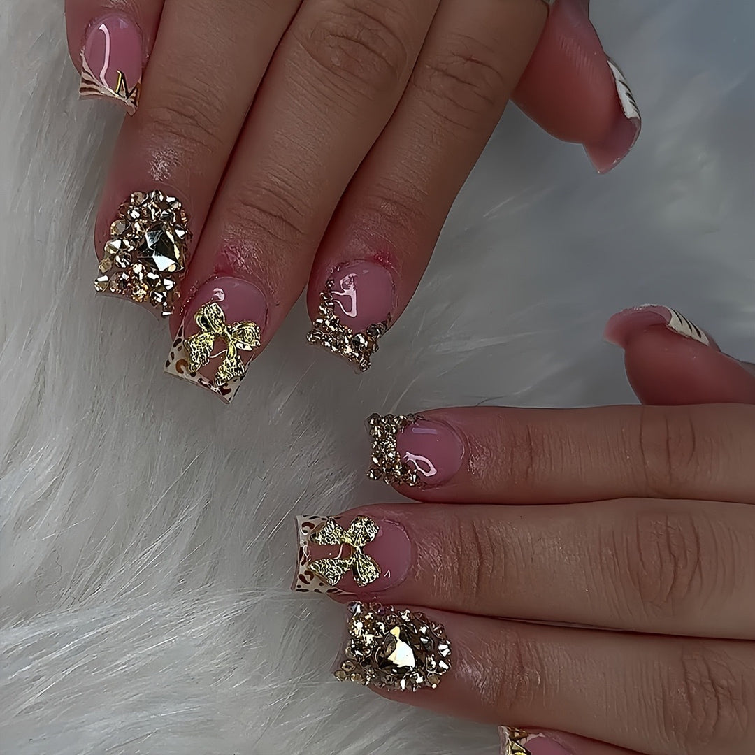 3D Glamouröses Nagelkunstset Karnz
