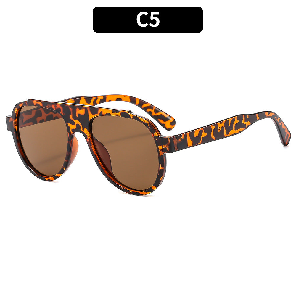 Retro-Cat-Eye Sonnenbrille mit einzigartigem Muster
