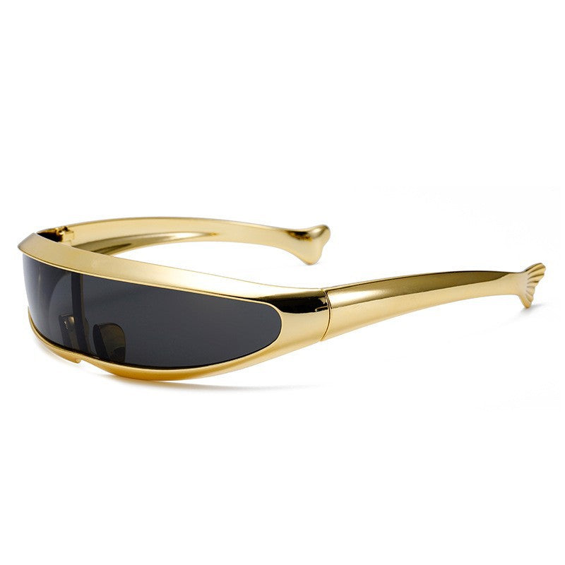 Damen Futuristische Designer-Sonnenbrille mit stilvollem goldenen Rahmen Karnz