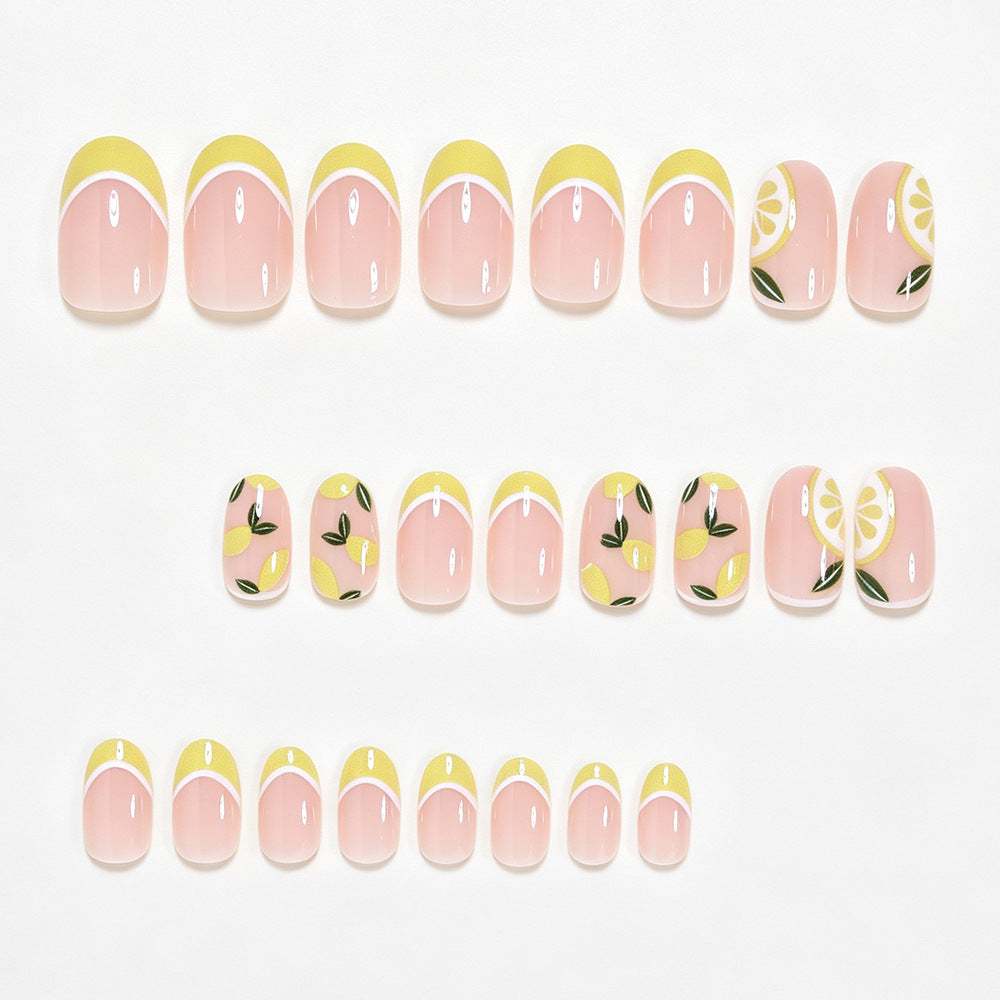 Zitrus-inspiriertes Nageldesign Karnz