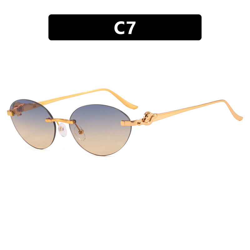 Damen runde Sonnenbrille mit elegantem, halbtransparentem Rahmen und modischen Details Karnz
