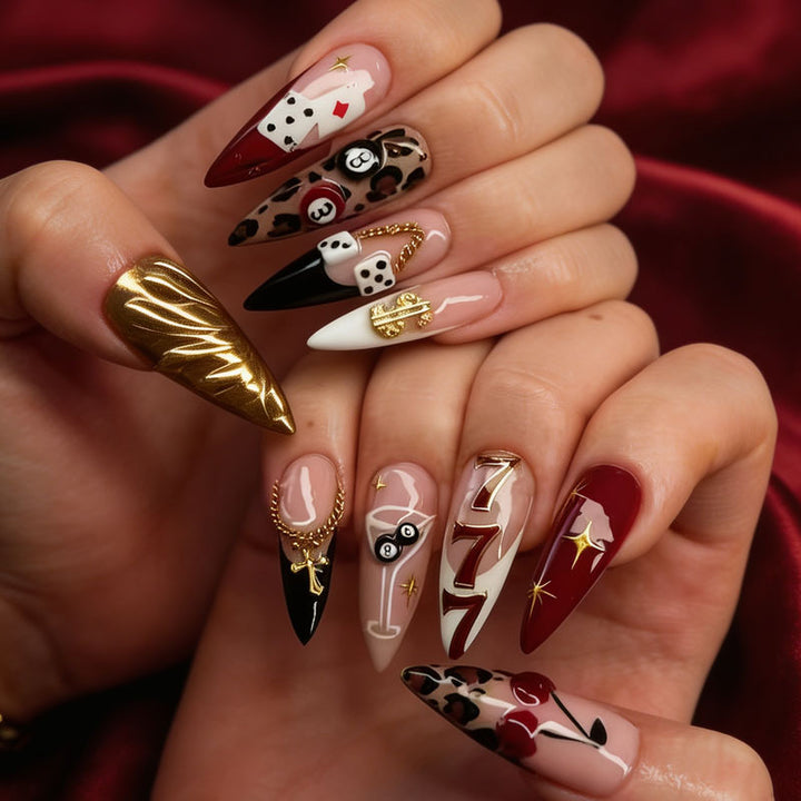 Künstlerische Nagelspitzen Set Karnz