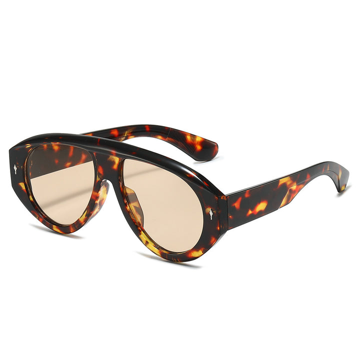Modische skulpturale Sonnenbrille Karnz