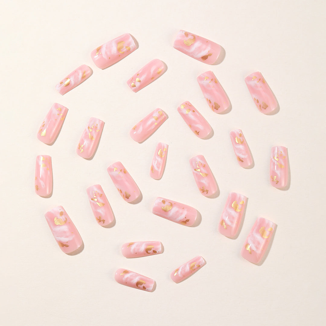 Elegante Acryl-Nagelkunstverlängerungen Karnz