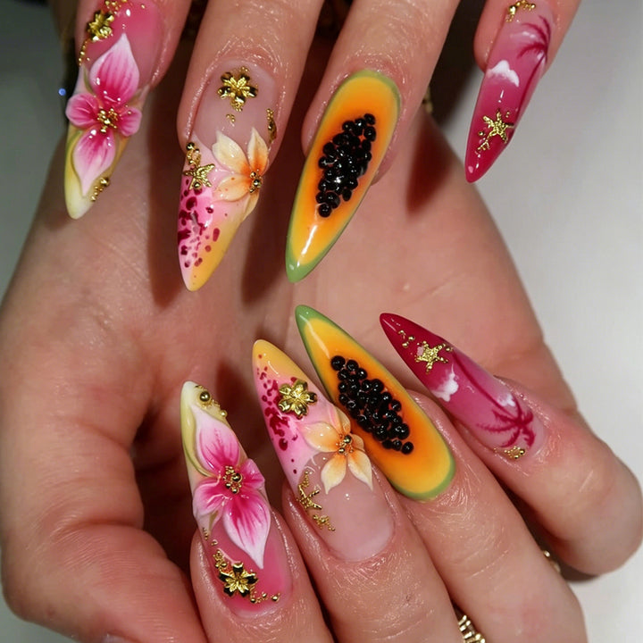 Tropisches Floral Nagelkunstset Karnz