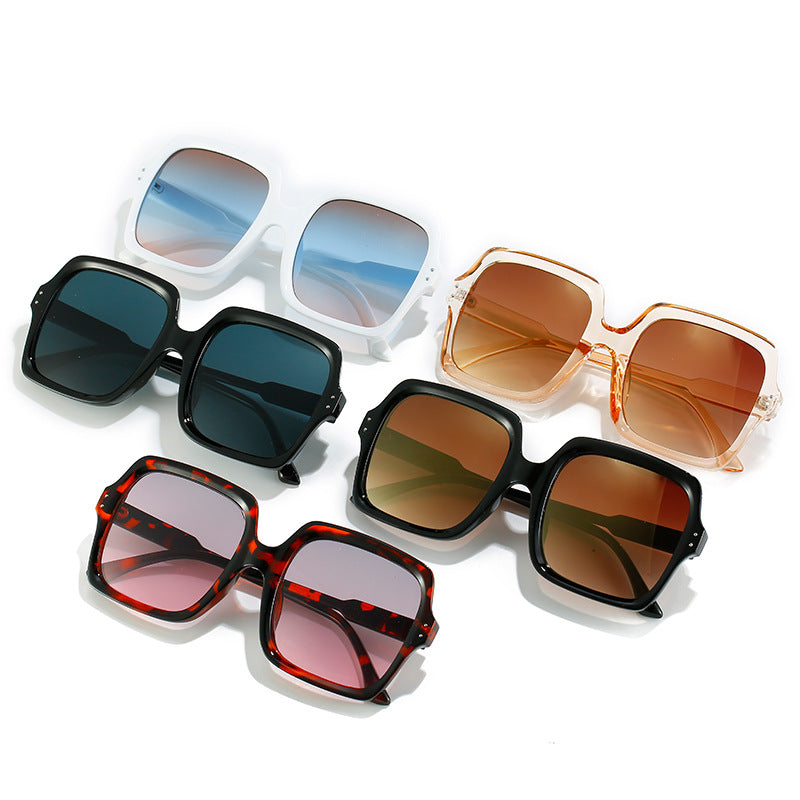 Damen quadratische modische Sonnenbrille mit polarisierten Gläsern Karnz