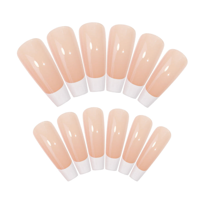 Kunstnagelset mit elegantem French-Design und Hochglanz-Finish Karnz