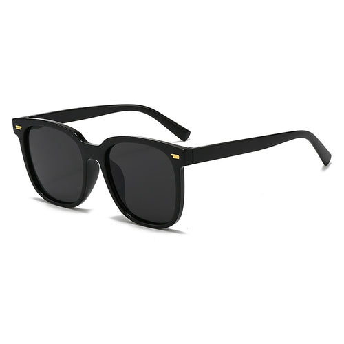 Klassische quadratische Sonnenbrille