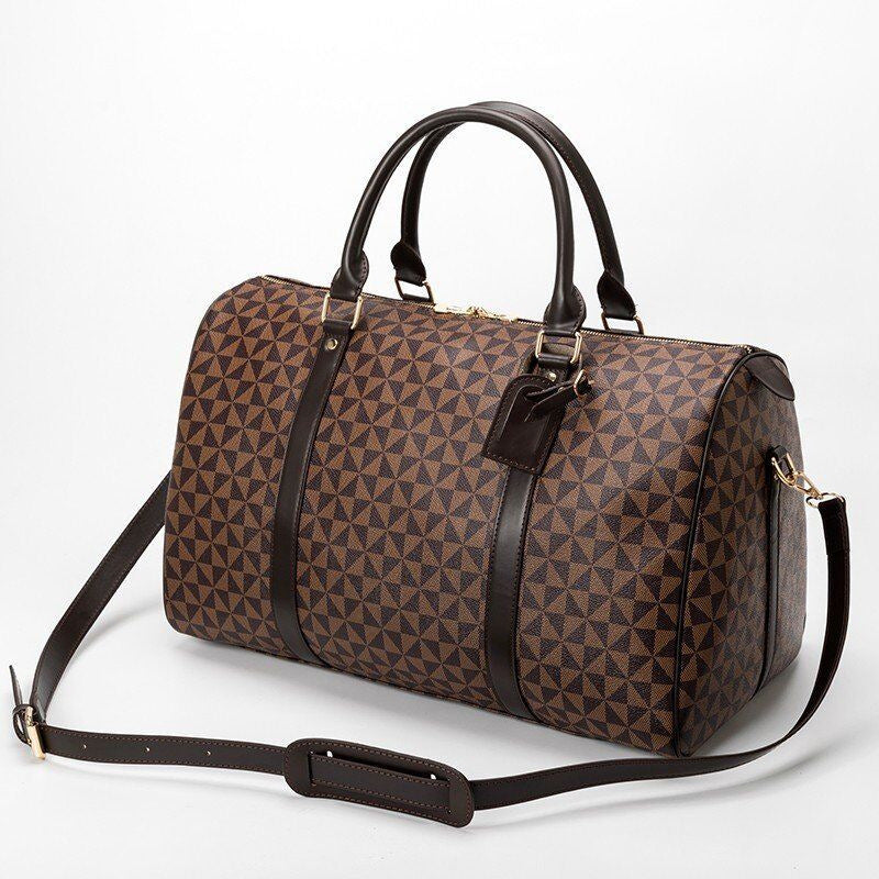Geräumige Reisetasche mit Stilvollem Geometrischem Design Karnz