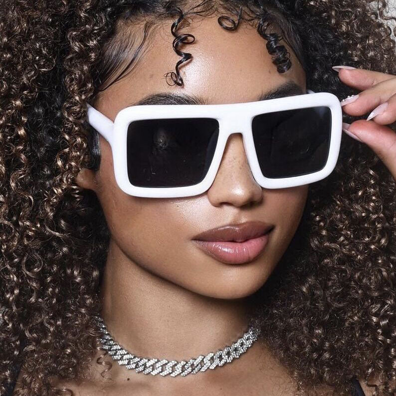 Damen modische Sonnenbrille im trendigen Oversized-Design Karnz