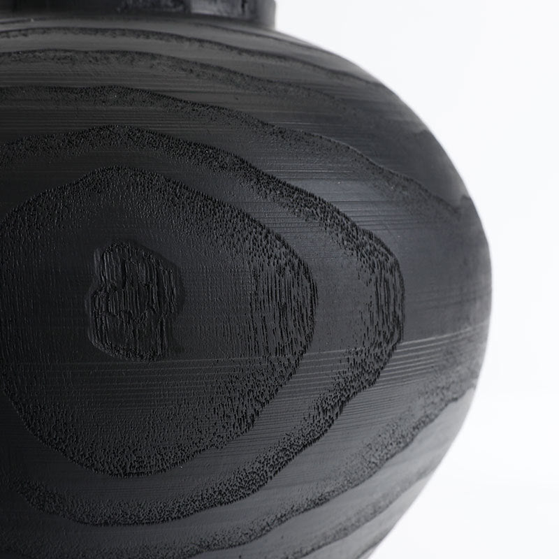 Texturierte dekorative Vase