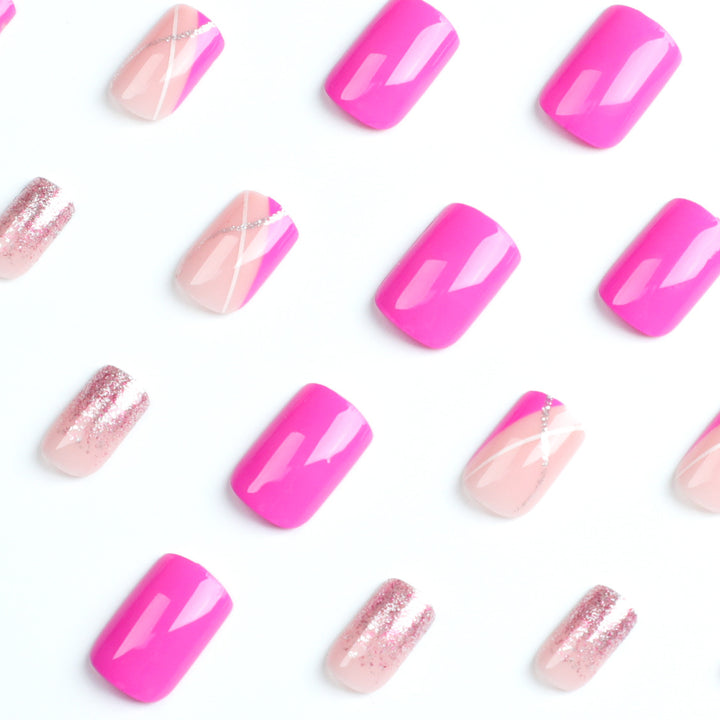 Glamouröses Nageldesign Karnz