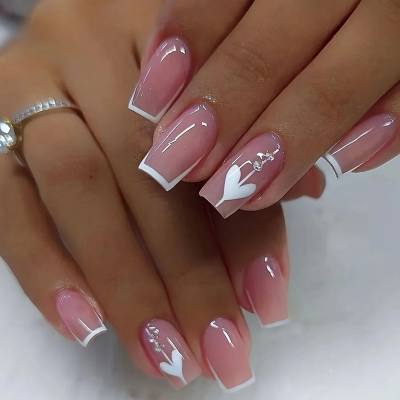 Elegante Lange Acryl Nagelverlängerungen Karnz