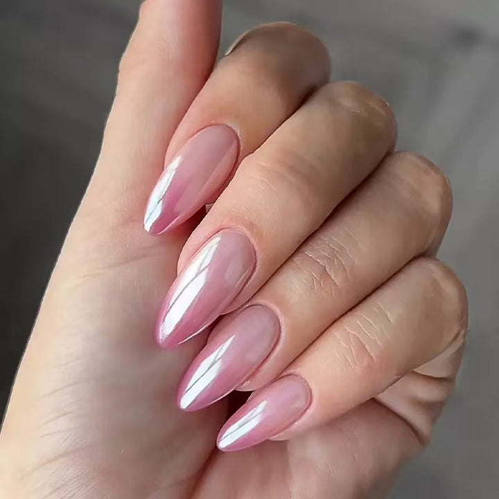 Kunstnagelset mit elegantem hochglänzenden Design Karnz